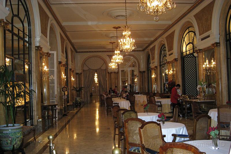 20071202_193323  Can SD950 4000x2667 .jpg - Hotel Alvear; one of the magnificant dining areas